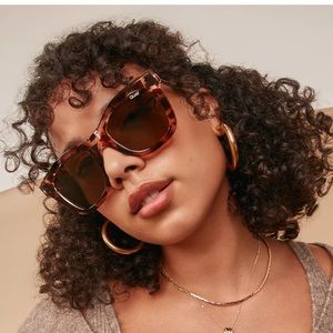 QUAY After Hours Large Sunglasses - brown Tortoise